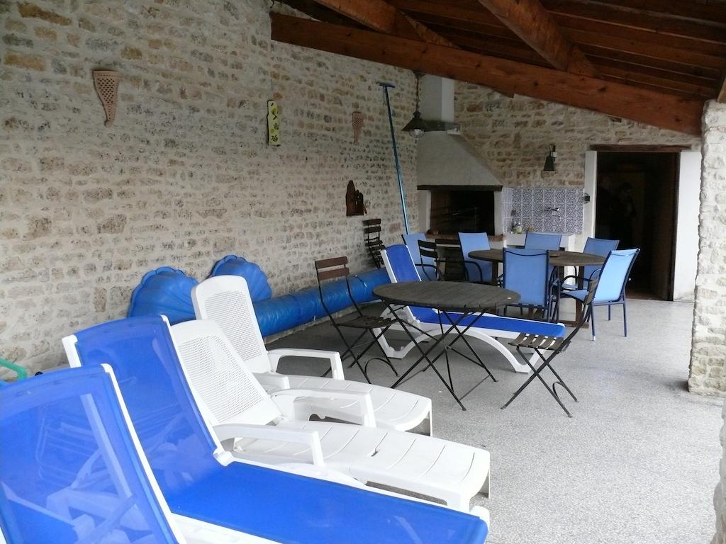 Le Clos De La Vigne Bed & Breakfast Montreuil  Dış mekan fotoğraf